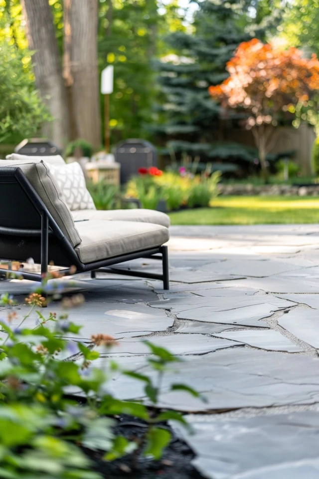 Why Gravel is the Best Foundation for Flagstone Patios
