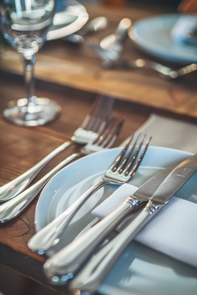 How To Tell If Something Is Silver Or Pewter: Identification Guide