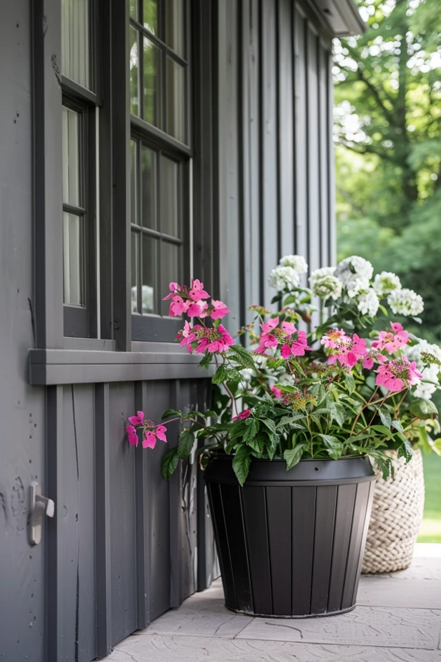 Exterior Wainscoting Ideas for Stunning Curb Appeal