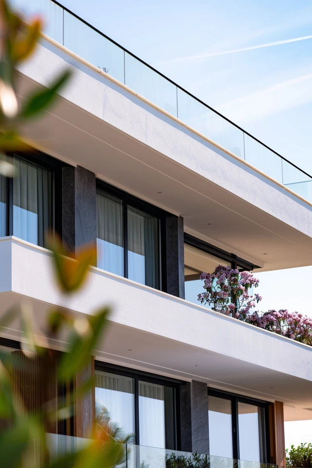 Fresh Ideas for Split Level Home Exterior Enhancements