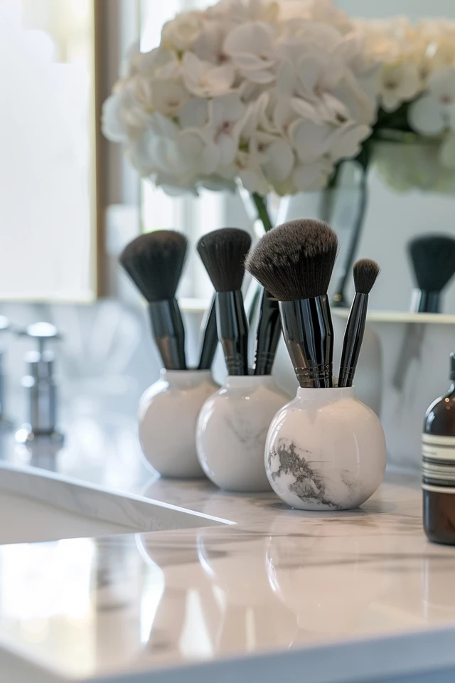 Proper Techniques for Cleaning and Drying Makeup Brushes