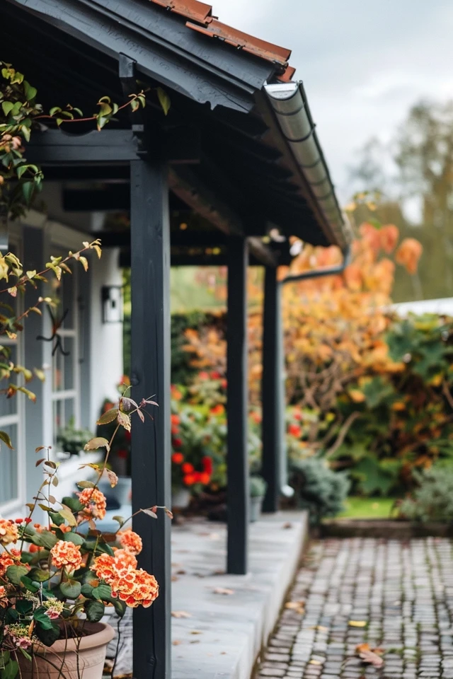 Modern and Unique Overhang Roof Ideas