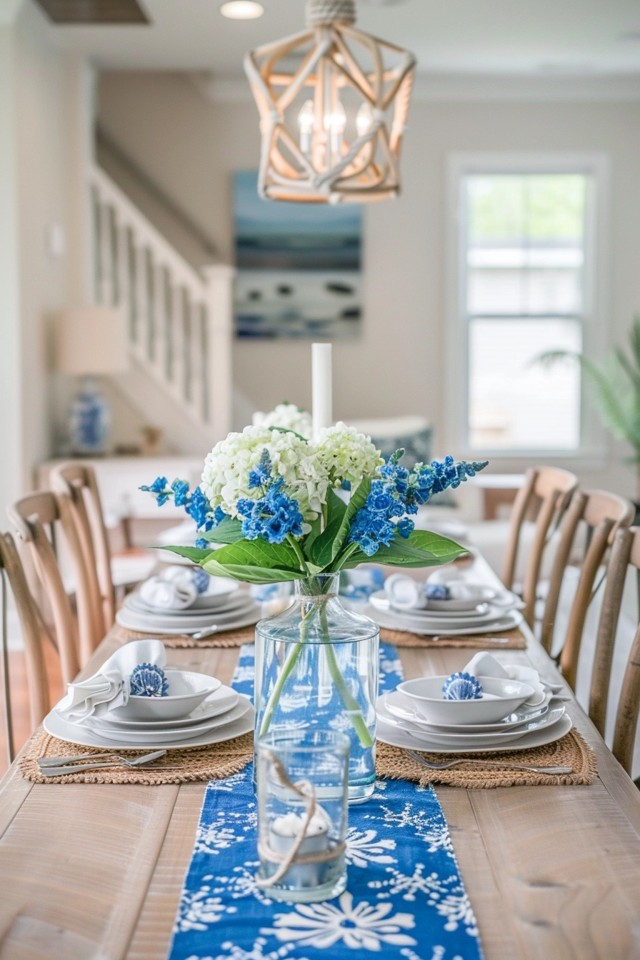 Create a Nautical Dining Room: Coastal Trends