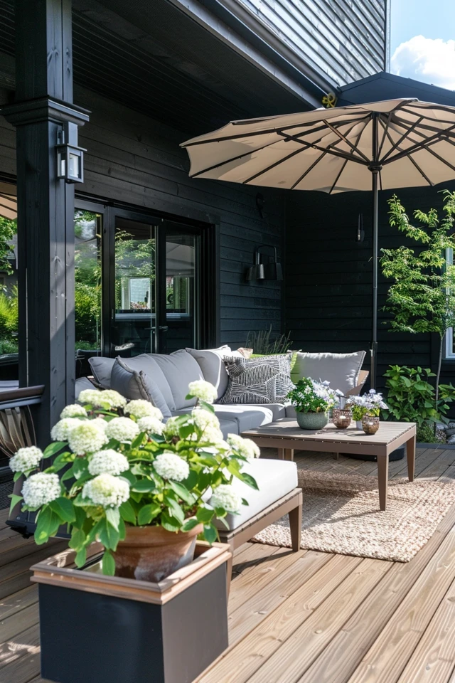 Choosing the Right Decking Material