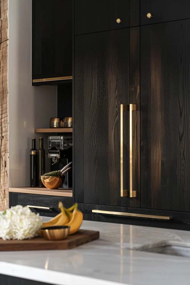 Striking Accents with Black and Gold