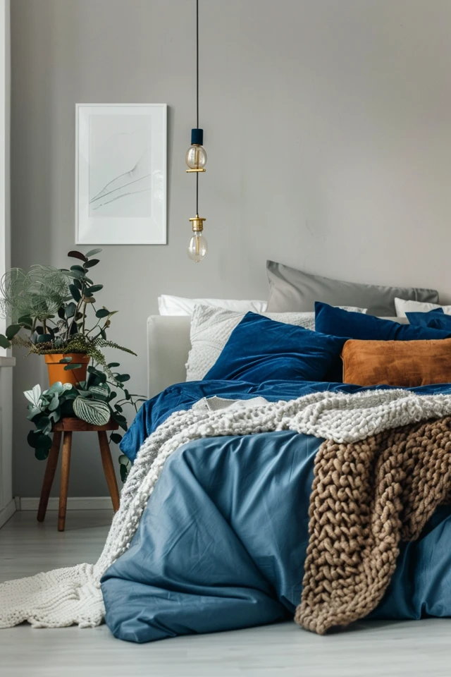 Gray and Blue Bedroom Ideas for Chic Decor