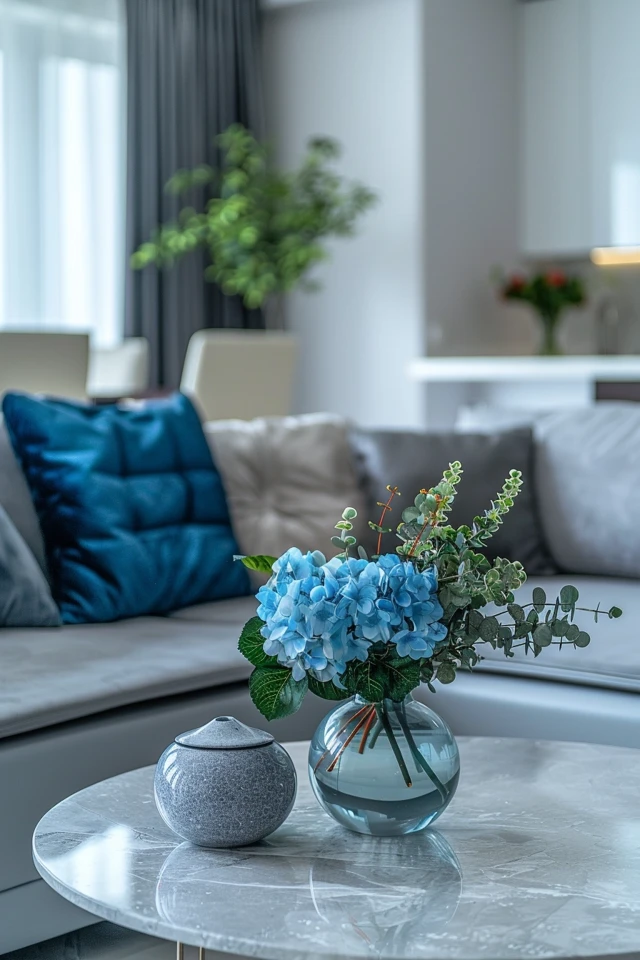 Chic Blue and Gray Living Room Decor Tips