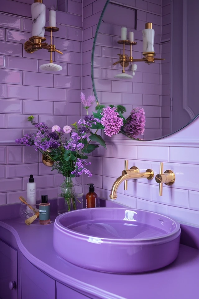Small Purple Bathroom Ideas for Chic Spaces