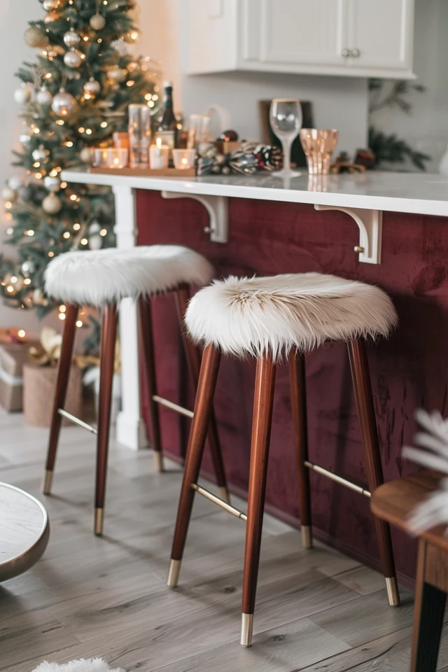 Festive Christmas Designs for Stools - photo 2