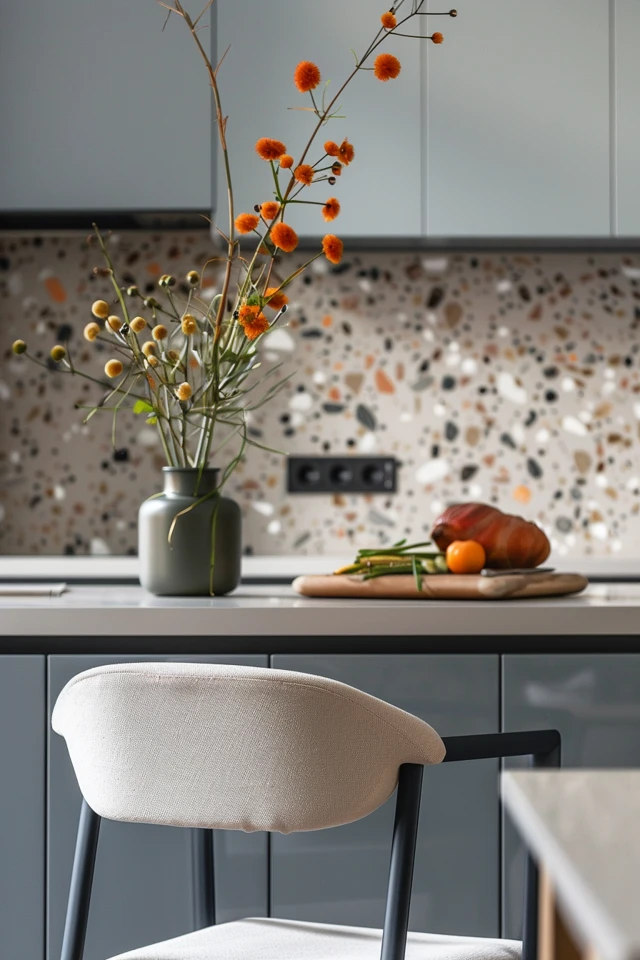 Grey Quartz Backsplash: Modern Luxury